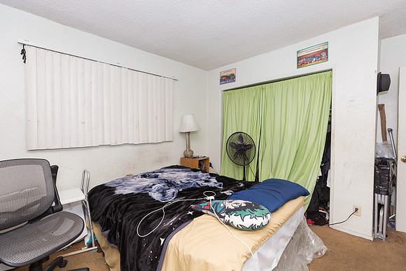 624 W 16th St San Pedro -41