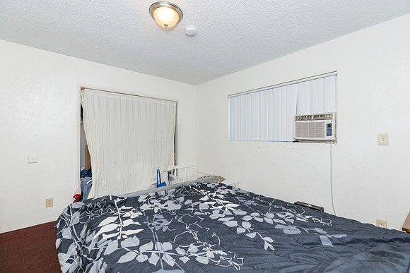 624 W 16th St San Pedro -104