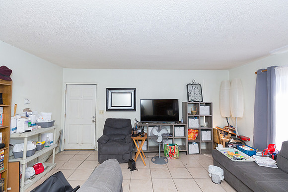 624 W 16th St San Pedro -13
