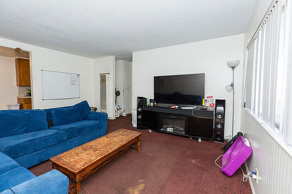 624 W 16th St San Pedro -113