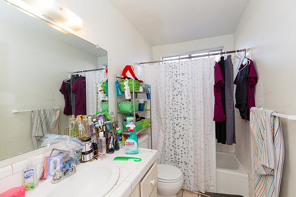 624 W 16th St San Pedro -27