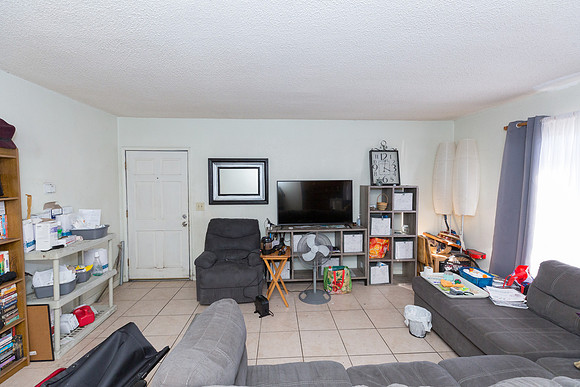 624 W 16th St San Pedro -12