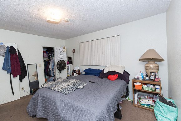 624 W 16th St San Pedro -35