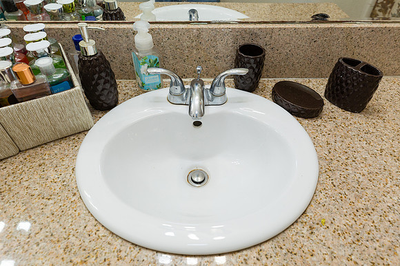 624 W 16th St San Pedro -55