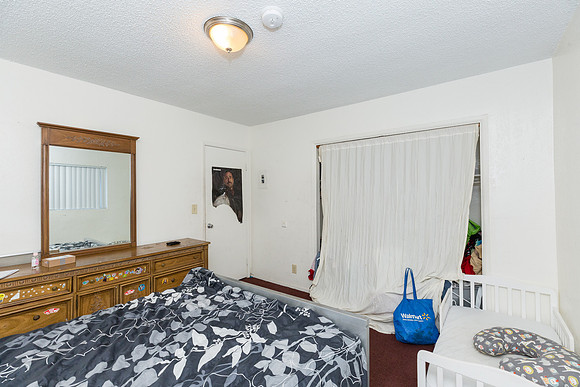 624 W 16th St San Pedro -101