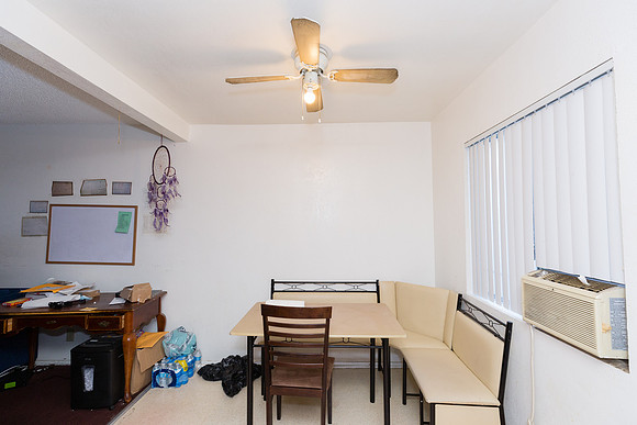 624 W 16th St San Pedro -85