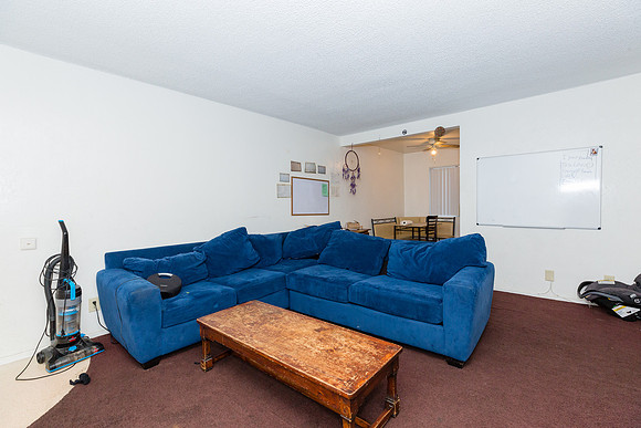 624 W 16th St San Pedro -110
