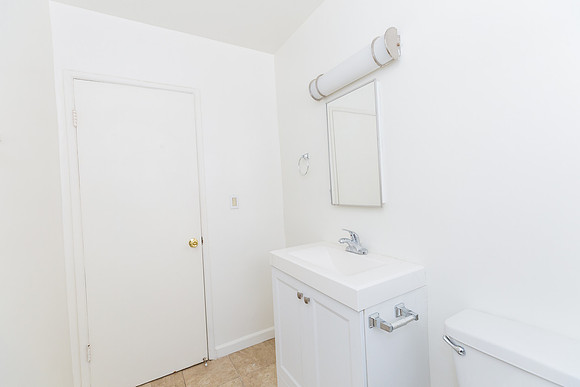 7949 Romaine St Real Estate Photographer Los Angeles-13