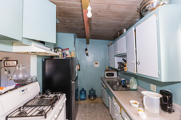 259 N Burlington Ave Los Angeles -046