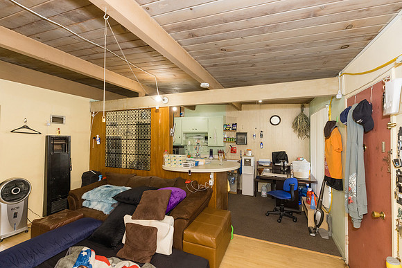 259 N Burlington Ave Los Angeles -065