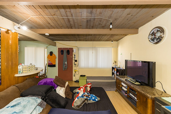 259 N Burlington Ave Los Angeles -067