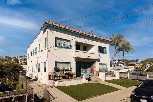 2721 S Dennison Ave-009