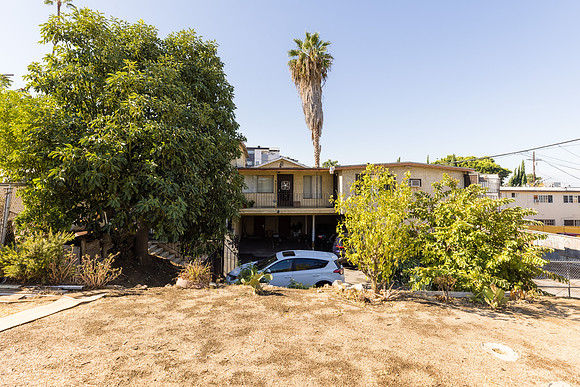 259 N Burlington Ave Los Angeles -002