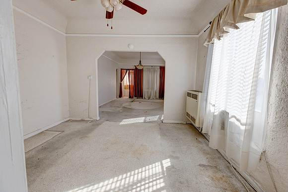 5847 Ernest Ave-085