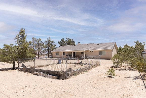 1 1275 E Broadway  -088