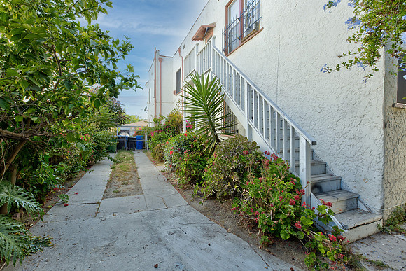 5847 Ernest Ave-103