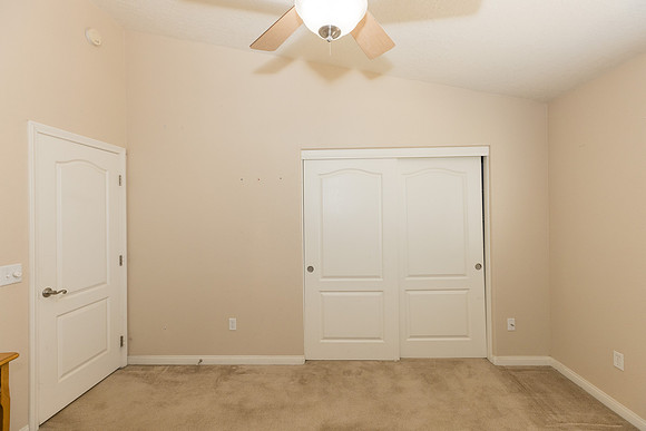 1 1275 E Broadway  -003