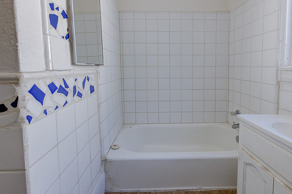 5847 Ernest Ave-050