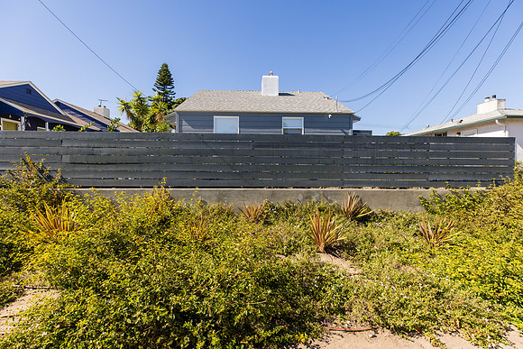 Exterior-003
