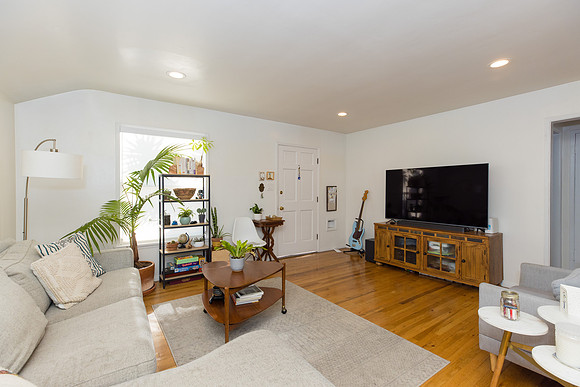 5967 W 86th St-008