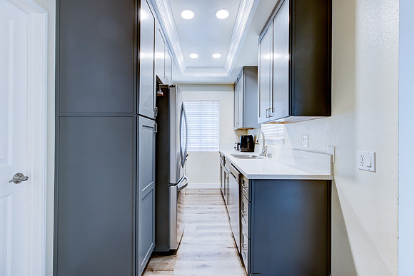 26137 Frampton Ave E Interior-18