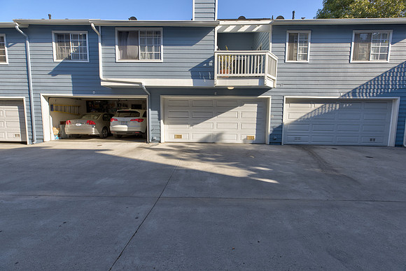 26137 Frampton Ave E-13