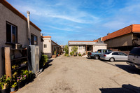 428 W Oliver St San Pedro-009