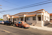 428 W Oliver St San Pedro-001
