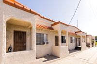 428 W Oliver St San Pedro-005