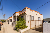 428 W Oliver St San Pedro-003