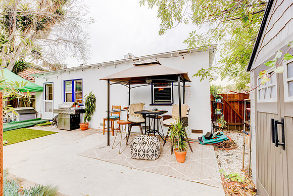 Exterior 616 Sheldon Street-005