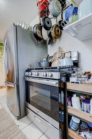 Interior 616 Sheldon Street-018