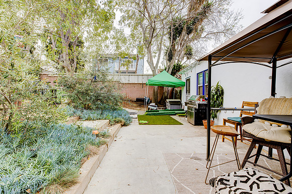 Exterior 616 Sheldon Street-009
