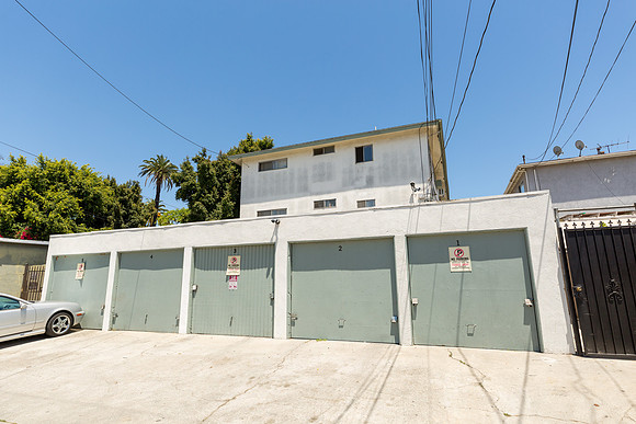 2115 Locust Ave - Real Estate Photographer Logn Beach-4