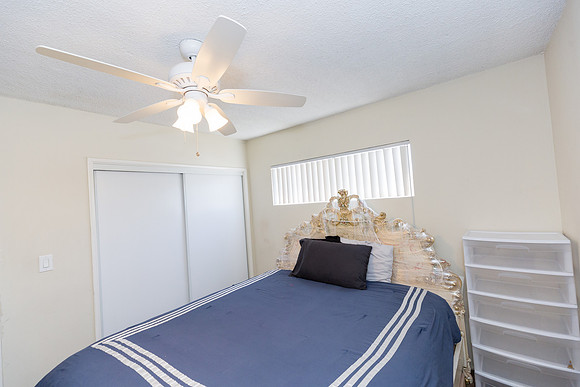 2115 Locust Ave - Real Estate Photographer Logn Beach-8