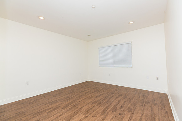 208 E 120th St - Real Estate Photographer Los Angeles - David England Photographer-47