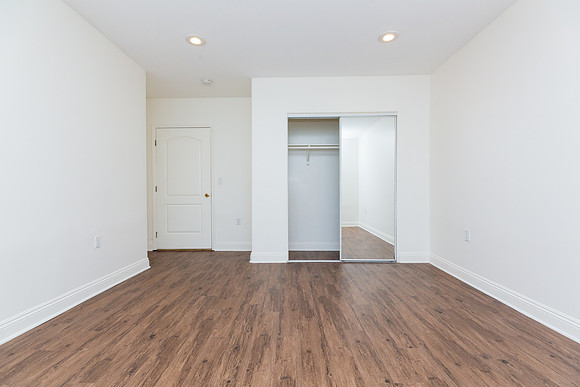 208 E 120th St - Real Estate Photographer Los Angeles - David England Photographer-56