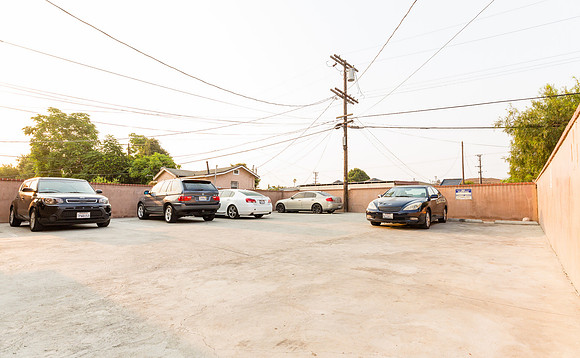 208 E 120th St - Real Estate Photographer Los Angeles - David England Photographer-7