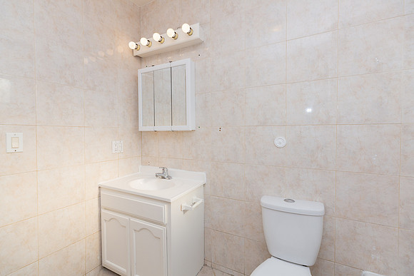 208 E 120th St - Real Estate Photographer Los Angeles - David England Photographer-93