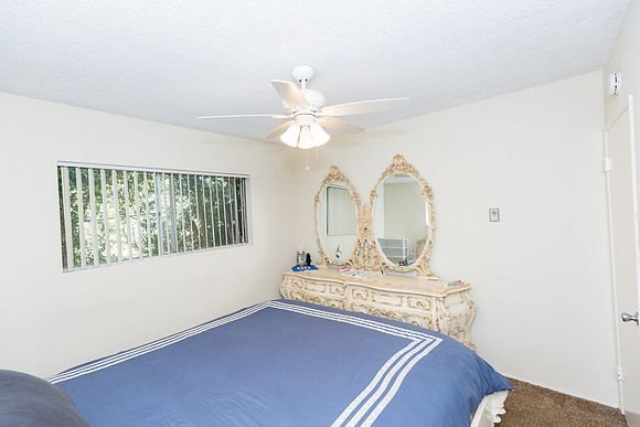 2115 Locust Ave - Real Estate Photographer Logn Beach-11