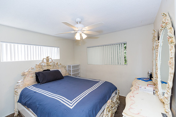 2115 Locust Ave - Real Estate Photographer Logn Beach-7