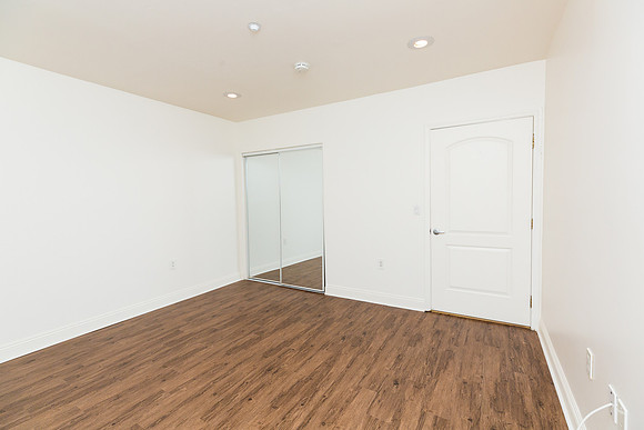 208 E 120th St - Real Estate Photographer Los Angeles - David England Photographer-42