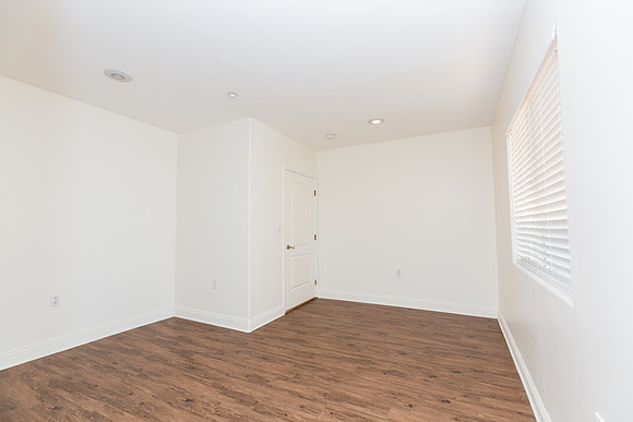 208 E 120th St - Real Estate Photographer Los Angeles - David England Photographer-67