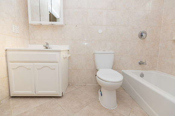 208 E 120th St - Real Estate Photographer Los Angeles - David England Photographer-96
