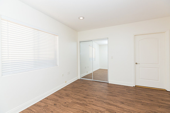 208 E 120th St - Real Estate Photographer Los Angeles - David England Photographer-75