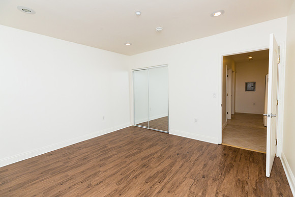 208 E 120th St - Real Estate Photographer Los Angeles - David England Photographer-39