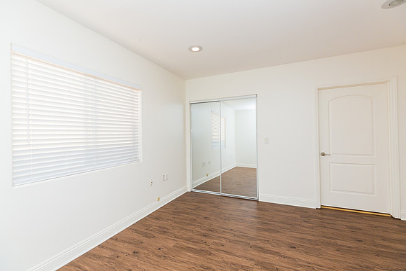 208 E 120th St - Real Estate Photographer Los Angeles - David England Photographer-74