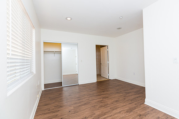 208 E 120th St - Real Estate Photographer Los Angeles - David England Photographer-65