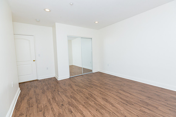 208 E 120th St - Real Estate Photographer Los Angeles - David England Photographer-61