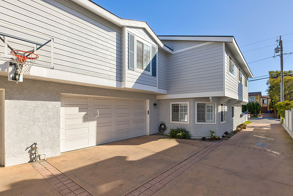 Exterior-001